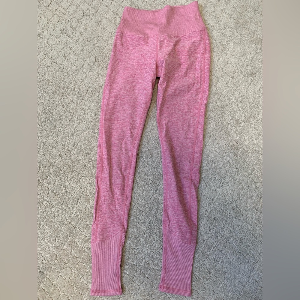 Alo yoga Heather pink leggings, xs